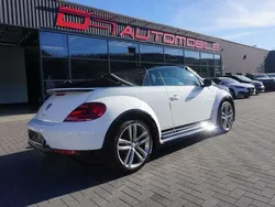 Pure white (weiß) Gebraucht 2018 VW Beetle R-line Cabrio | 24.990 € (Teuer)