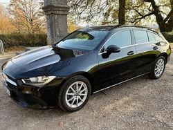 Schwarz Gebraucht 2022 Mercedes CLA180 Shooting Brake Kombi | 22.500 € (Superpreis)
