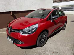 Rot Gebraucht 2013 Renault Clio IV Dynamique Limousine | 4.990 € (Fairer Preis)