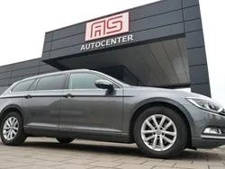 Grau Gebraucht 2016 VW Passat Comfortline Kombi | 11.490 € (Fairer Preis)