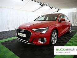 Tangorot Gebraucht 2023 Audi A3 Sportback Design Limousine | 26.990 € (Superpreis)