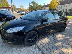 Schwarz Gebraucht 2013 Ford Focus Kombi | 3.999 € (Guter Preis)