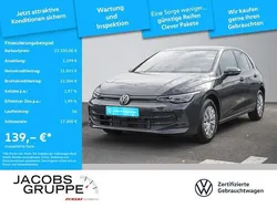 Grau Gebraucht 2024 VW Golf VIII Basis Limousine | 22.330 € (Guter Preis)