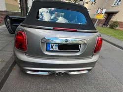 Grau Gebraucht 2020 Mini Cooper S Kleinwagen | 20.400 € (Fairer Preis)