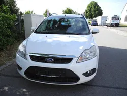 Weiß Gebraucht 2009 Ford Focus Kombi | 750 € (Superpreis)