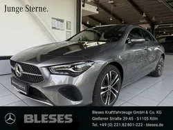 Grau Gebraucht 2024 Mercedes CLA180 Progressive Limousine | 32.450 € (Fairer Preis)