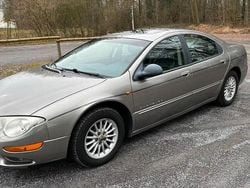 Braun Gebraucht 1999 Chrysler 300M Limousine | 980 €