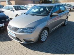 Grau Gebraucht 2017 Seat Toledo Style Limousine | 11.490 € (Etwas zu teuer)