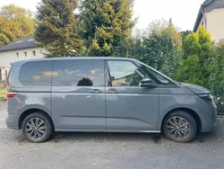 Grau Neu 2024 VW T7 Life Van | 55.900 €