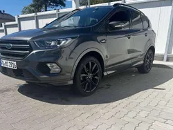 Grau Gebraucht 2018 Ford Kuga ST-Line SUV | 15.678 € (Fairer Preis)