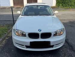 Weiß Gebraucht 2009 BMW 120 Coupé Coupé | 8.999 € (Fairer Preis)