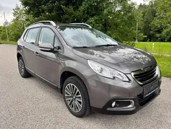 Gris platinium Gebraucht 2016 Peugeot 2008 Active SUV | 9.950 € (Fairer Preis)