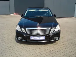 Schwarz Gebraucht 2010 Mercedes E200 Elegance Limousine | 11.990 € (Fairer Preis)