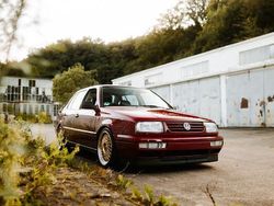 Rot Gebraucht 1996 VW Vento GTI Limousine | 7.200 €