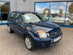 Blau Gebraucht 2012 Ford Fusion Ambiente Limousine | 3.950 € (Fairer Preis)