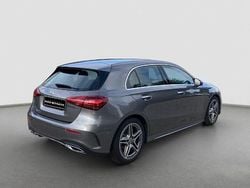 Grau Gebraucht 2024 Mercedes A200 AMG line Limousine | 32.900 € (Fairer Preis)