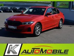 Rot Gebraucht 2023 BMW 320 Shadowline Limousine | 37.980 € (Fairer Preis)