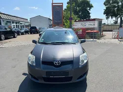 Grau Gebraucht 2008 Toyota Auris Limousine | 2.750 € (Fairer Preis)