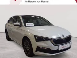 Moonweiß perleffekt Gebraucht 2020 Skoda Scala Style Kleinwagen | 16.990 € (Fairer Preis)