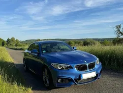 Blau Gebraucht 2016 BMW 220 M Sport Coupé | 19.450 € (Fairer Preis)