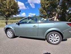 Grün Gebraucht 2007 Renault Mégane Cabriolet Cabrio | 3.480 € (Etwas zu teuer)