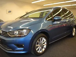 Blau Gebraucht 2015 VW Golf Sportsvan LOUNGE Van / Kleinbus | 9.500 € (Fairer Preis)