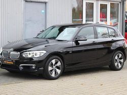 Schwarz Gebraucht 2015 BMW 118 Urban Line Kleinwagen | 15.980 € (Fairer Preis)