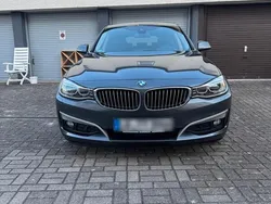 Grau Gebraucht 2014 BMW 320 Sport Line Limousine | 11.999 € (Guter Preis)