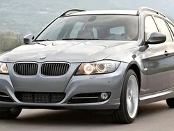 Grau Gebraucht 2010 BMW 320 Kombi | 6.000 € (Fairer Preis)