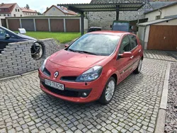 Rot Gebraucht 2007 Renault Clio III Exception Limousine | 3.900 € (Fairer Preis)