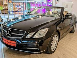 Schwarz Gebraucht 2012 Mercedes E200 Avantgarde Cabrio | 12.900 €