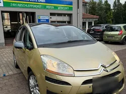 Gelb Gebraucht 2009 Citroën C4 Picasso Van / Kleinbus | 2.900 € (Fairer Preis)