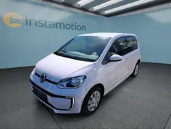 Weiß Gebraucht 2021 VW e-up! Kleinwagen | 15.649 € (Fairer Preis)