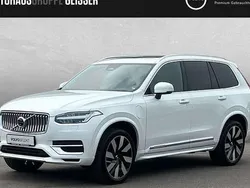 Crystal weiß perleffekt Gebraucht 2024 Volvo XC90 Plus SUV | 59.890 € (Guter Preis)