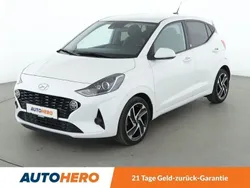 Weiß Gebraucht 2021 Hyundai i10 Edition 30+ Kleinwagen | 12.310 € (Fairer Preis)