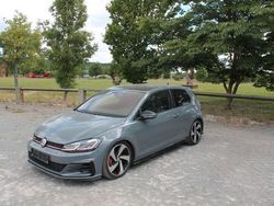 Grau Gebraucht 2019 VW Golf VII GTI Limousine | 25.900 € (Guter Preis)