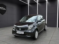 Schwarz Gebraucht 2015 Smart ForFour Basis Limousine | 5.999 € (Fairer Preis)