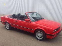 Rot Gebraucht 1992 BMW 320 Cabriolet Cabrio | 16.900 €