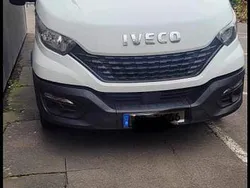 Weiß Gebraucht 2019 Iveco 35.12 Van | 20.000 €