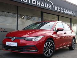 Rot Gebraucht 2022 VW Golf VIII Active Limousine | 21.770 € (Fairer Preis)