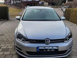 Grau Gebraucht 2016 VW Golf VII Trendline Kombi | 9.150 € (Superpreis)