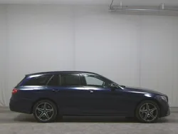 Blau Gebraucht 2020 Mercedes E300 AMG line Kombi | 23.380 € (Superpreis)