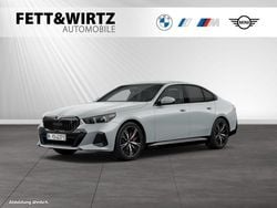 Brooklyn grau metallic Gebraucht 2025 BMW i5 M Sport Limousine | 57.473 € (Superpreis)