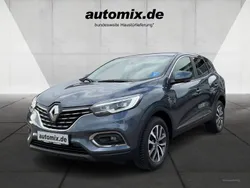 Titangrau Gebraucht 2021 Renault Kadjar Business SUV | 19.849 € (Fairer Preis)