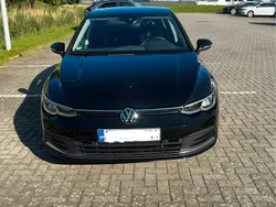 Schwarz Gebraucht 2023 VW Golf VIII Limousine | 22.500 € (Fairer Preis)