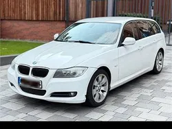 Weiß Gebraucht 2011 BMW 318 Kombi | 3.200 € (Superpreis)