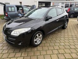 Schwarz Gebraucht 2010 Renault Mégane III Night&Day Limousine | 3.990 € (Fairer Preis)