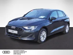 Manhattangrau metallic Gebraucht 2024 Audi A3 Sportback Limousine | 29.990 € (Superpreis)