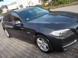 Grau Gebraucht 2014 BMW 520 Limousine | 9.900 € (Superpreis)