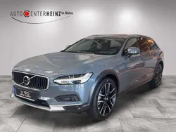 Thunder grey metallic Gebraucht 2023 Volvo V90 CC Plus Kombi | 59.900 € (Etwas zu teuer)